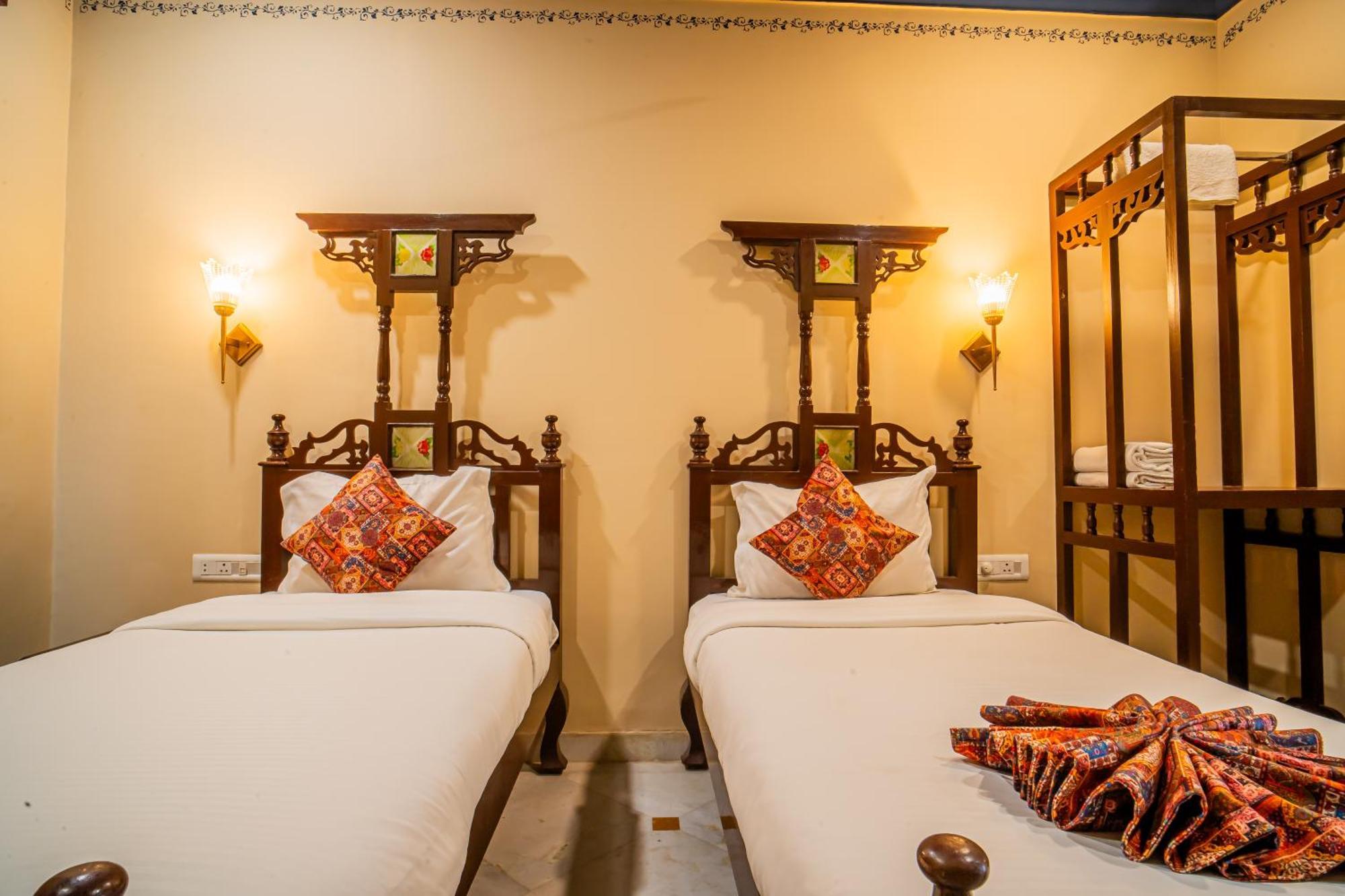 The Marwar Hotel & Gardens จ๊อดปูร์ ภายนอก รูปภาพ